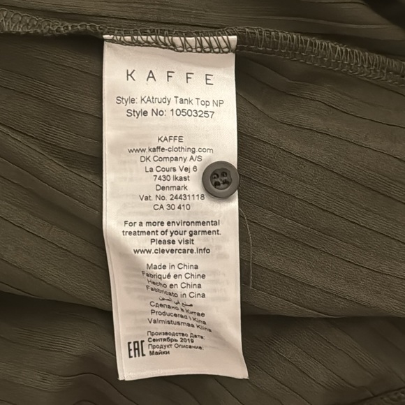 NWT | Half Button Ribbed Tank Top | Kaffe | Army Green | Ladies Small - Picture 4 of 9